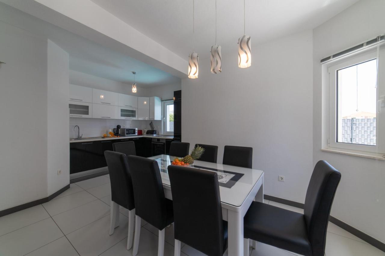 Villa Ban Trogir Exteriör bild