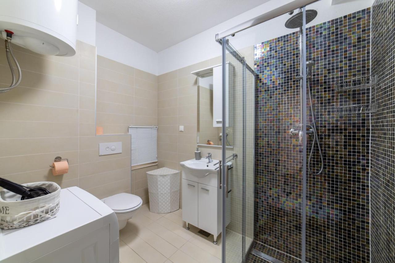 Villa Ban Trogir Exteriör bild