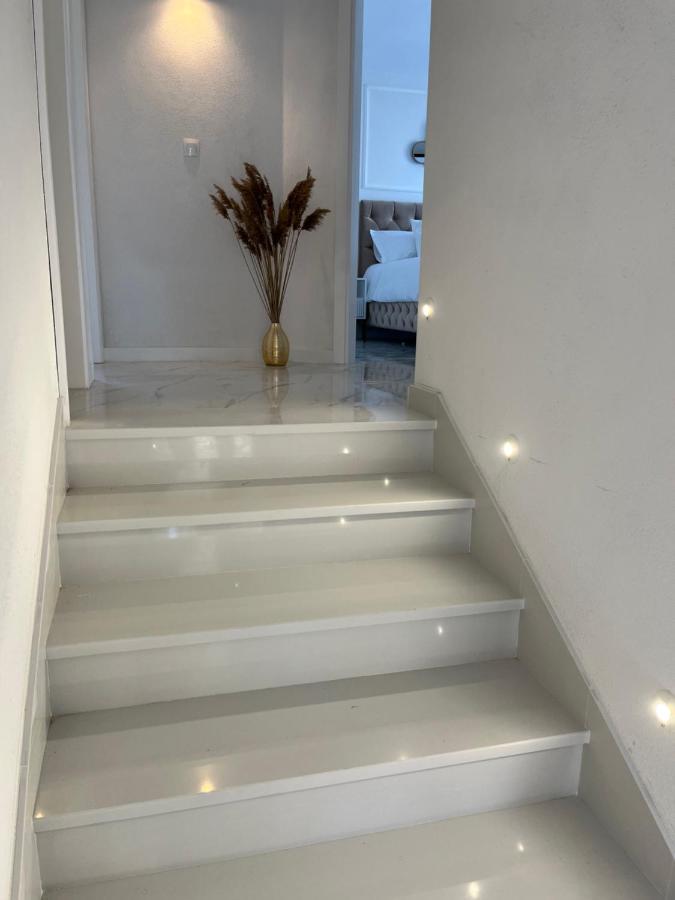 Villa Ban Trogir Exteriör bild