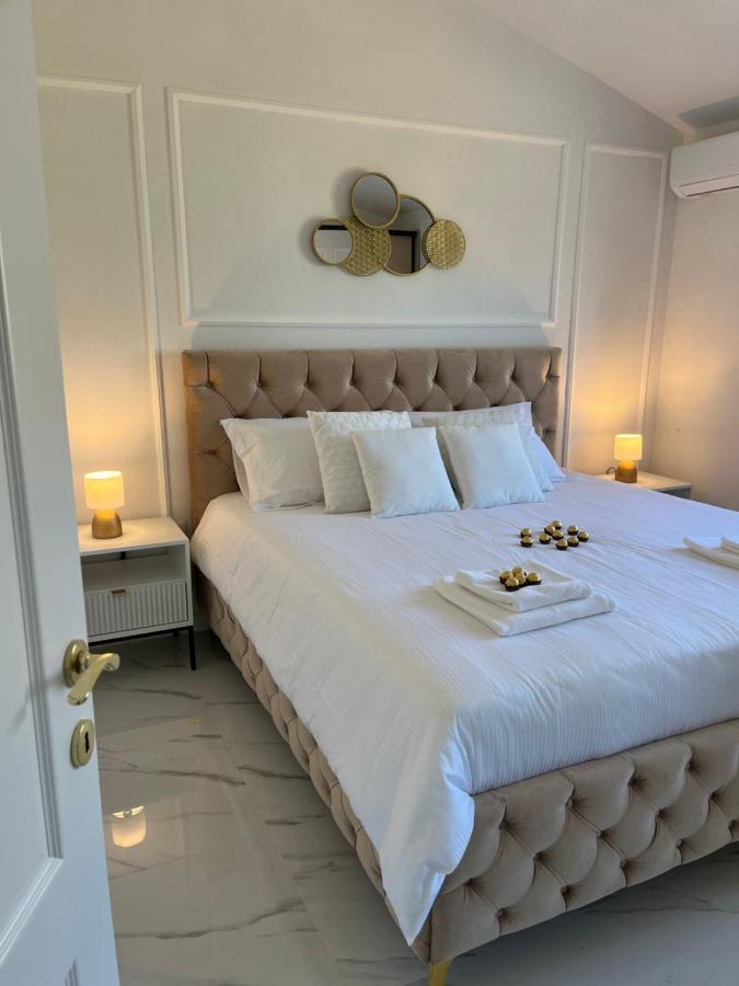 Villa Ban Trogir Exteriör bild